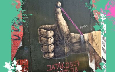 A Picture is Worth a Thousand Words – Thumbs Up for Technology